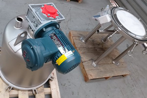 �����������ѹ���˻�/